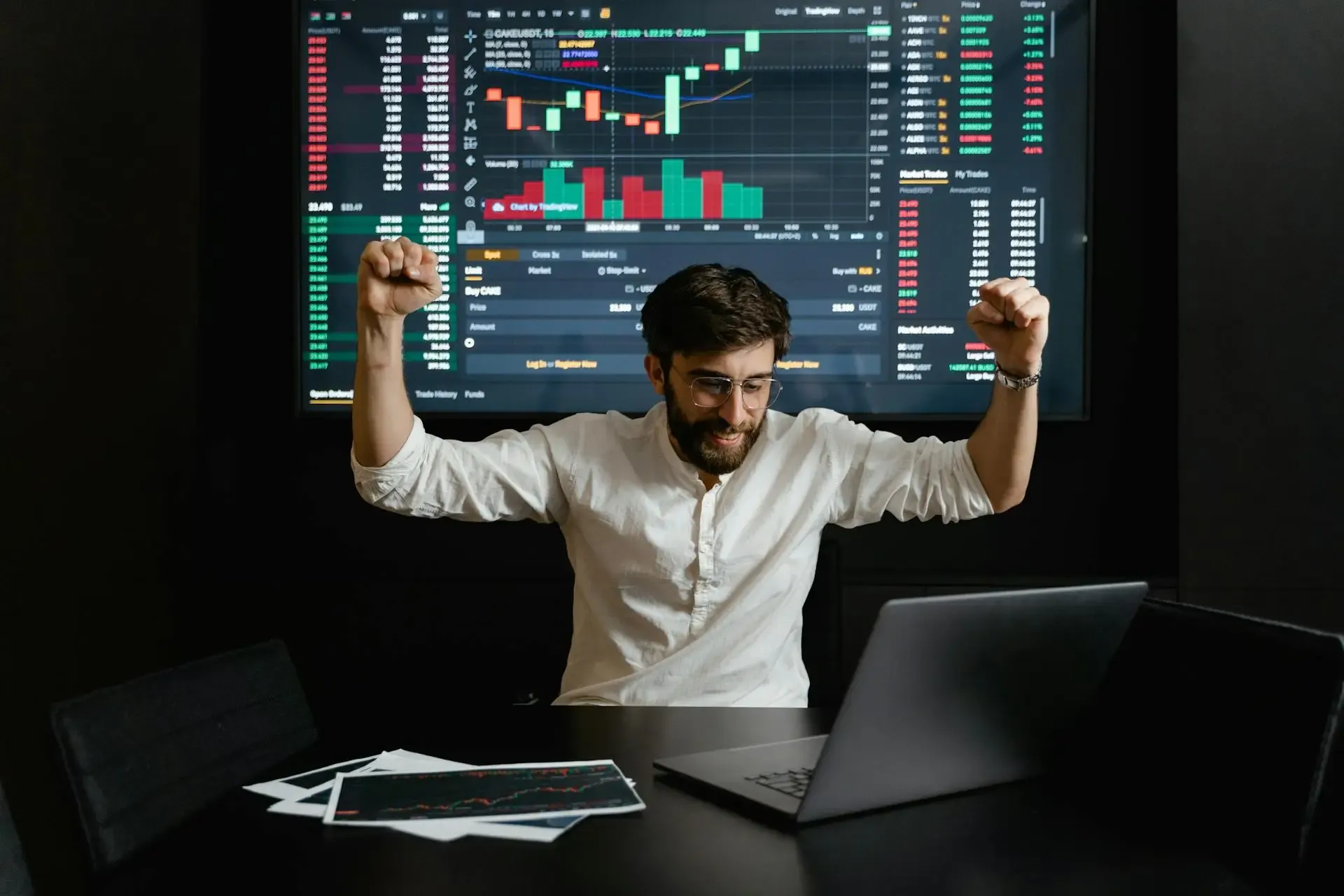 The Benefits of Algorithmic Fund Shares in a Portfolio